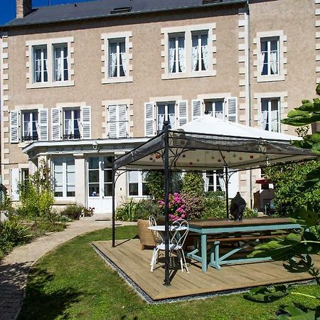 La Brasserie Chambre D'Hotes De Delphine Saulge Bagian luar foto