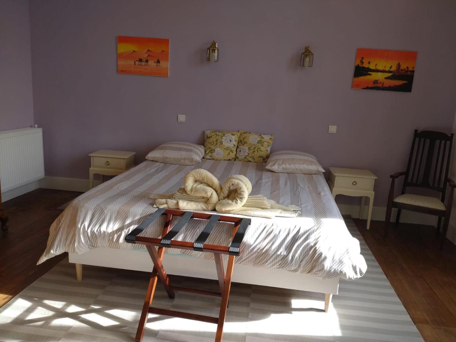 La Brasserie Chambre D'Hotes De Delphine Saulge Bagian luar foto