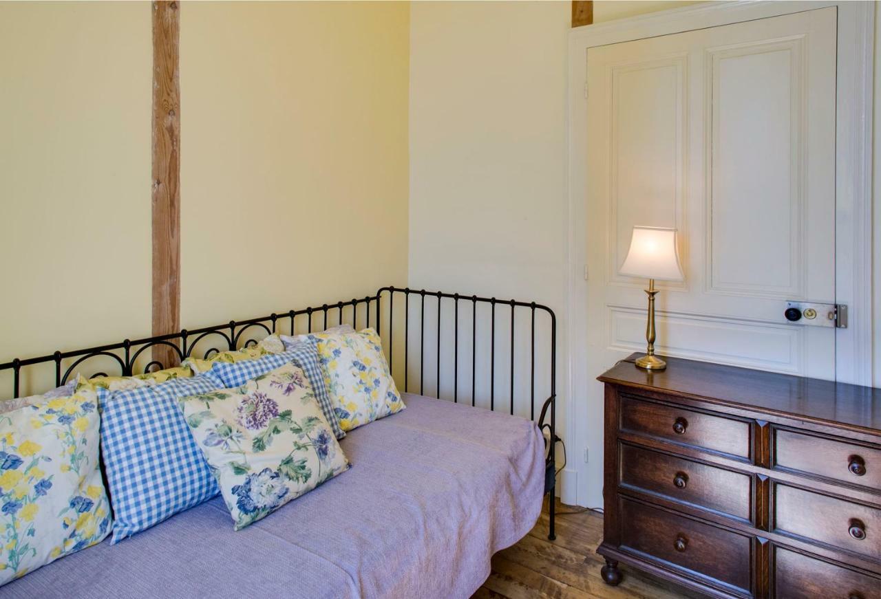 La Brasserie Chambre D'Hotes De Delphine Saulge Bagian luar foto